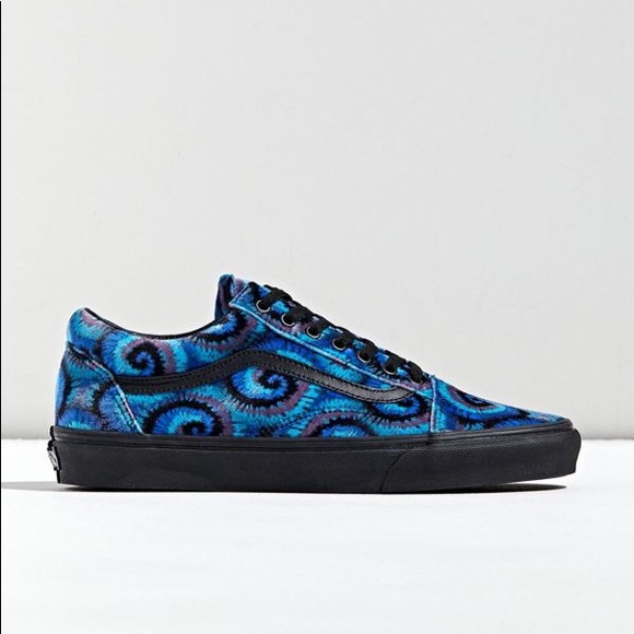 vans velvet tie dye